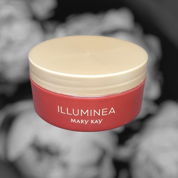 LImited Edition Body Souffle - Illuminea - Mary Kay - Picture 6 of 8